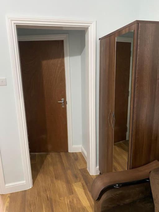 007- S1Premium Location Studio Apartment Central لندن المظهر الخارجي الصورة